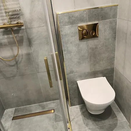 Kaszmirowy Zakątek Z Ogródkiem Apartament